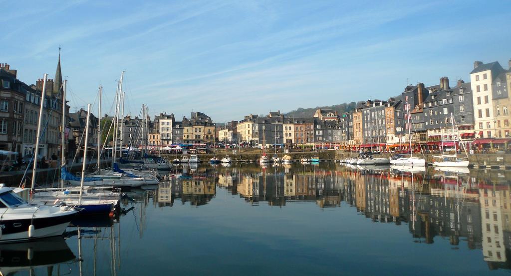 Le Vauban Hotel Merville-Franceville-Plage Exterior foto