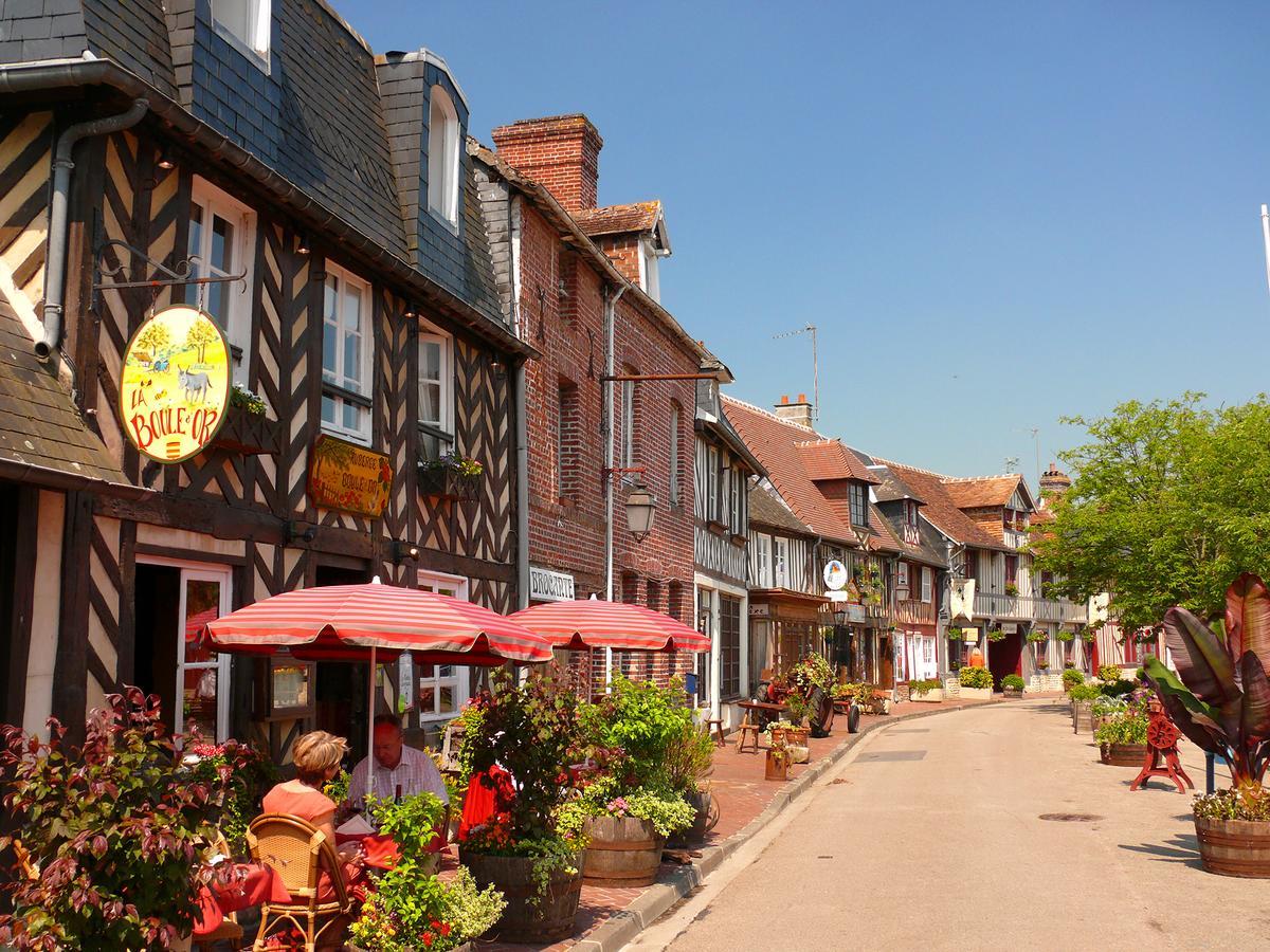 Le Vauban Hotel Merville-Franceville-Plage Exterior foto