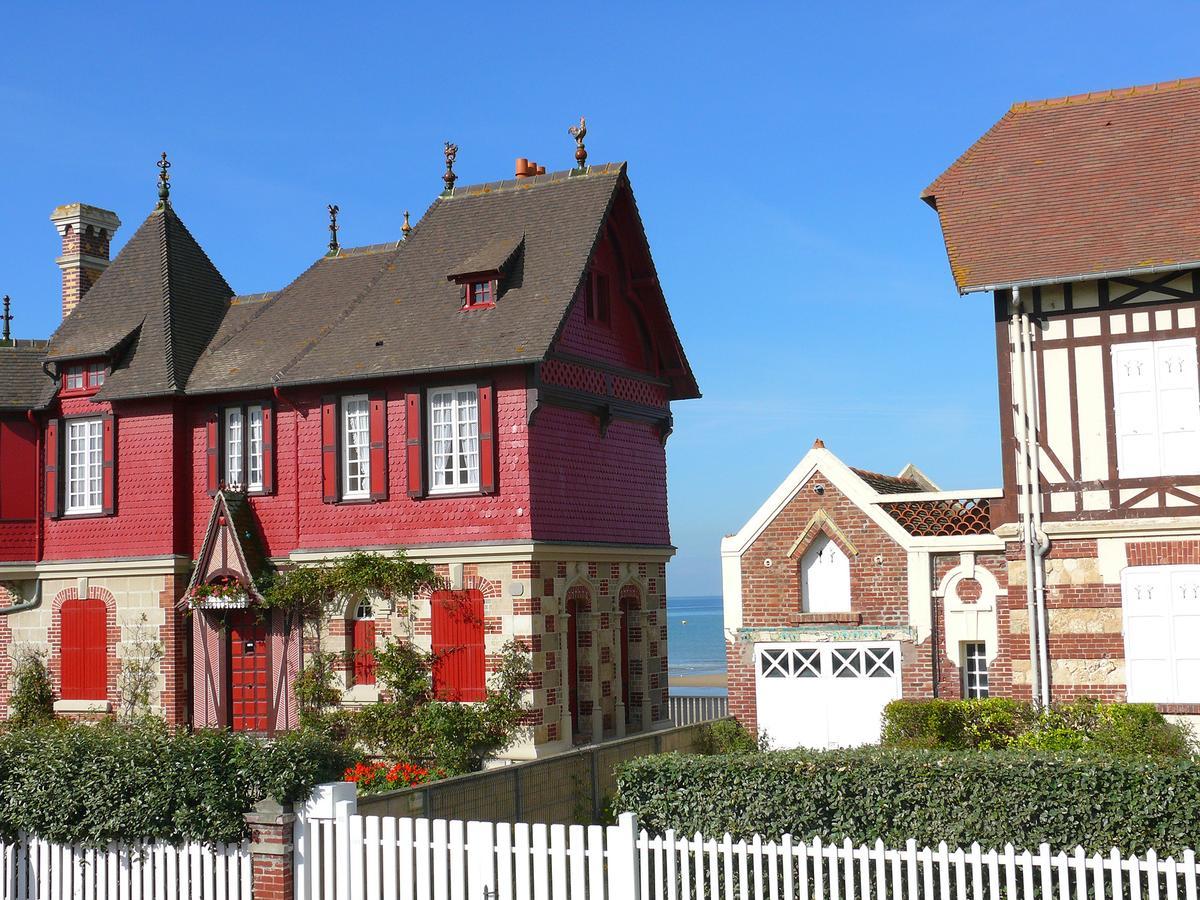 Le Vauban Hotel Merville-Franceville-Plage Exterior foto